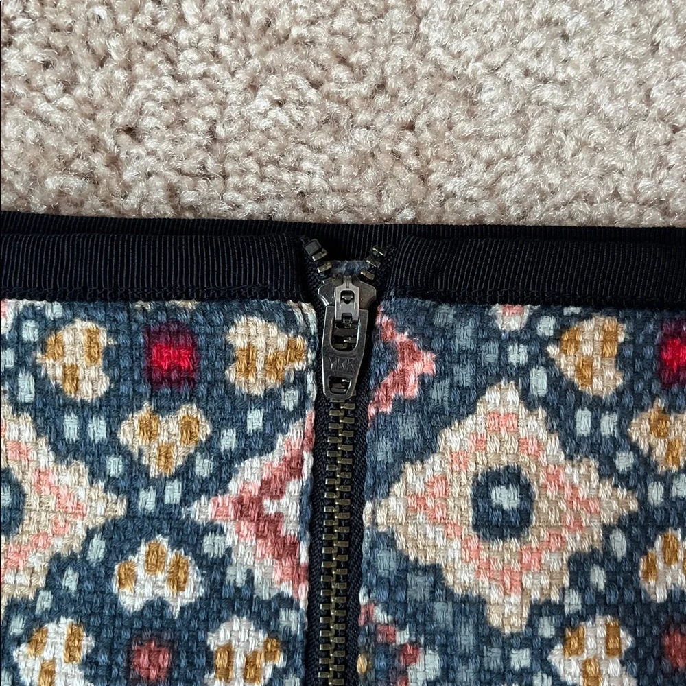 LOFT Patterned Skirt - Picture 4 of 8